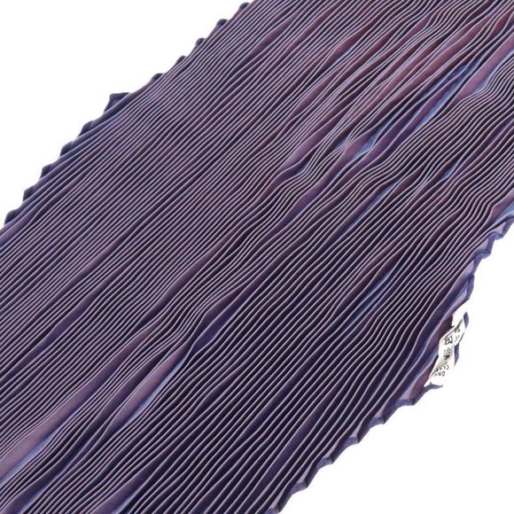 Hermes Pleated Carré Silk Purple Scarf Purple 0201 Hermes - Picture 4 of 5